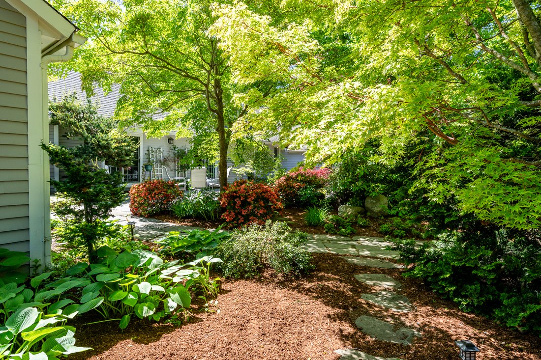 House in Mashpee, Massachusetts, United States 4 - 18129562