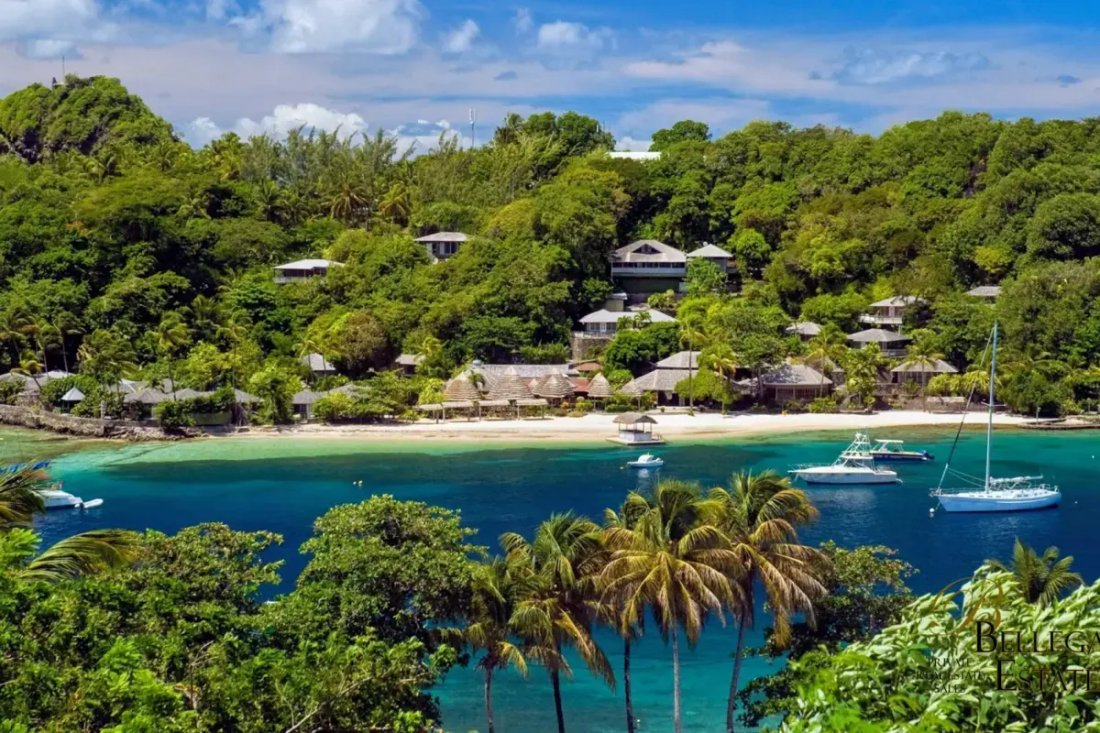 Land in Arnos Vale, Saint Vincent and the Grenadines 1 - 18127605