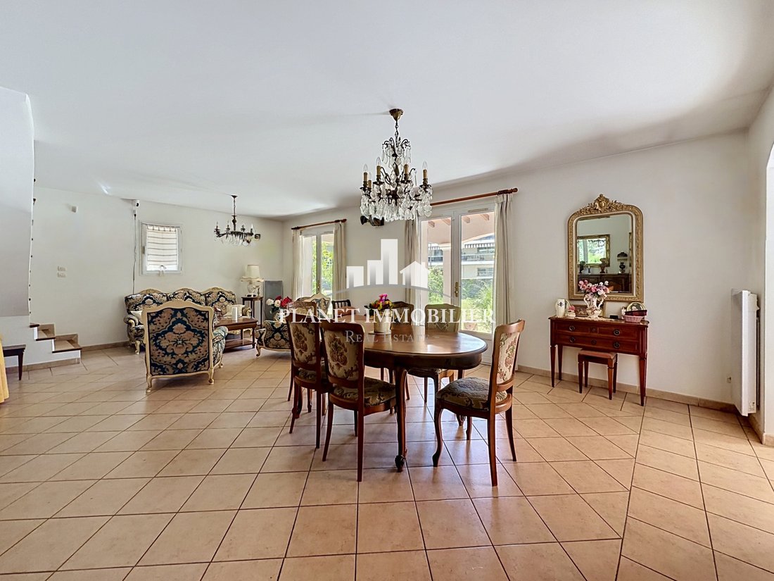 Villa in Juan les Pins-Gallice, Antibes, France 4 - 18133357