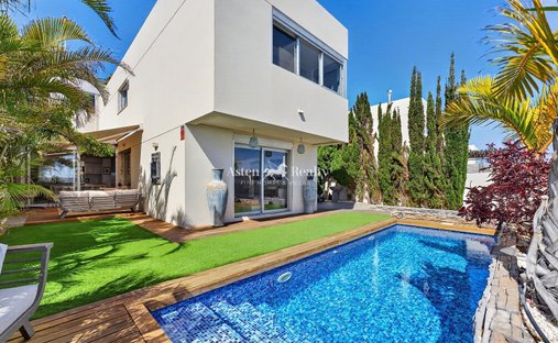 Villa in Arona, Kanarische Inseln, Spanien 1