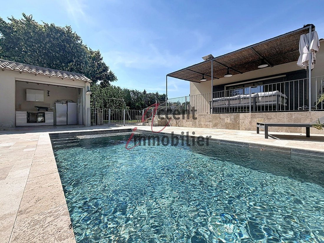 House in Mollégès, Provence-Alpes-Côte d'Azur, France 1 - 18128222