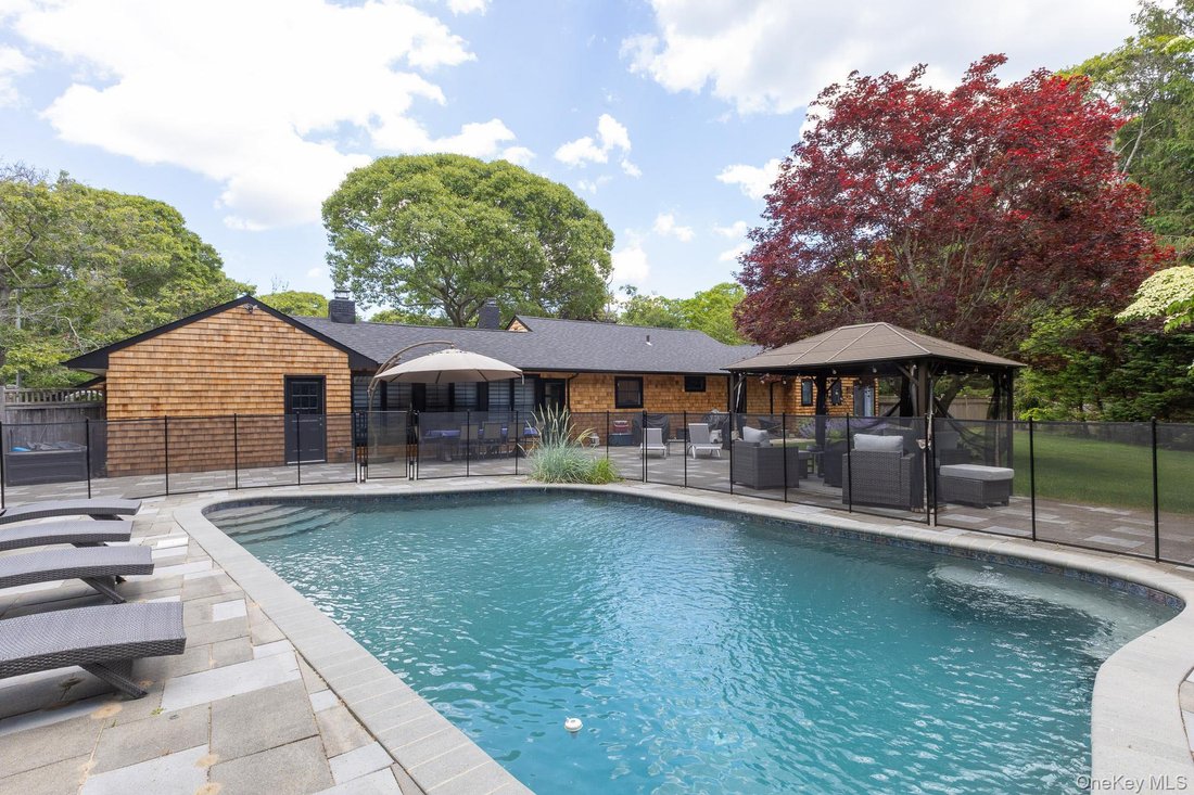 House in East Quogue, New York, United States 3 - 18127475