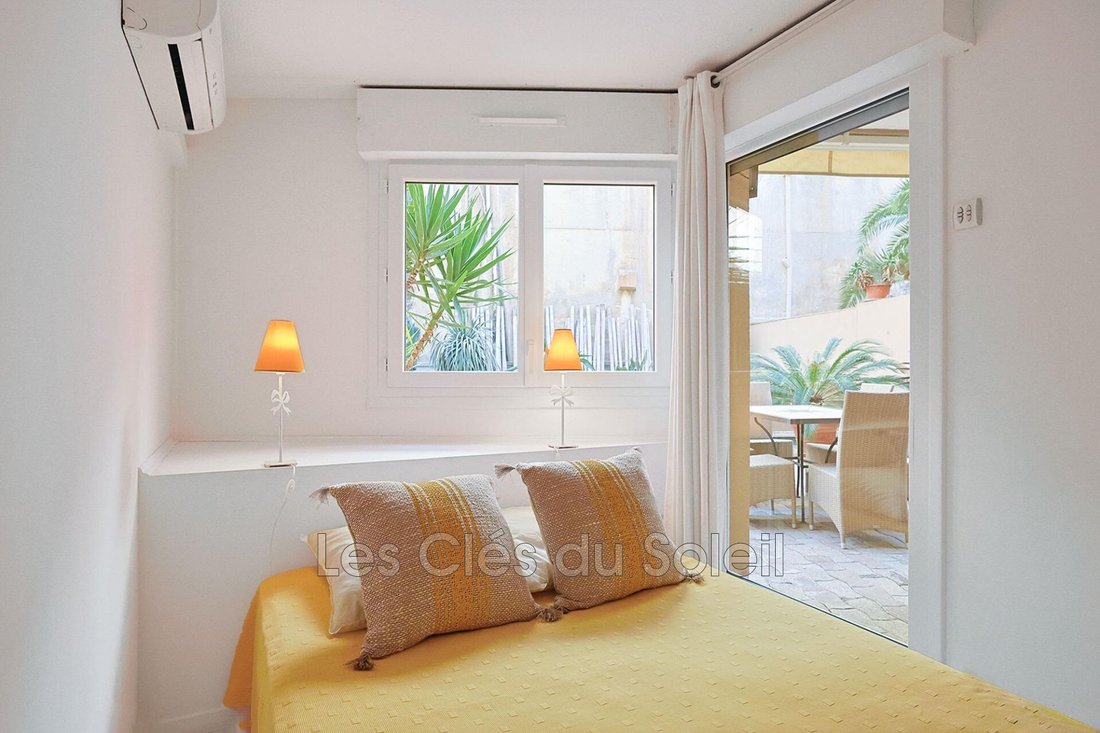 Apartment in Bandol, Provence-Alpes-Côte d'Azur, France 5 - 15877393