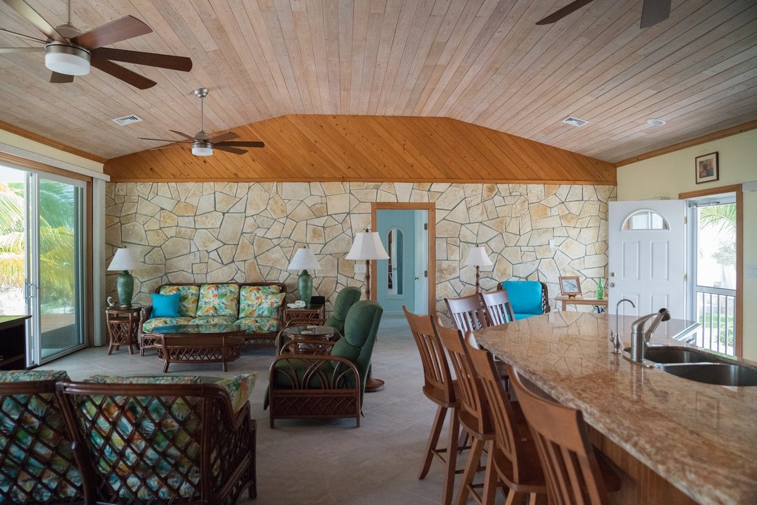 House in Port Howe, Cat Island, The Bahamas 3 - 18127514