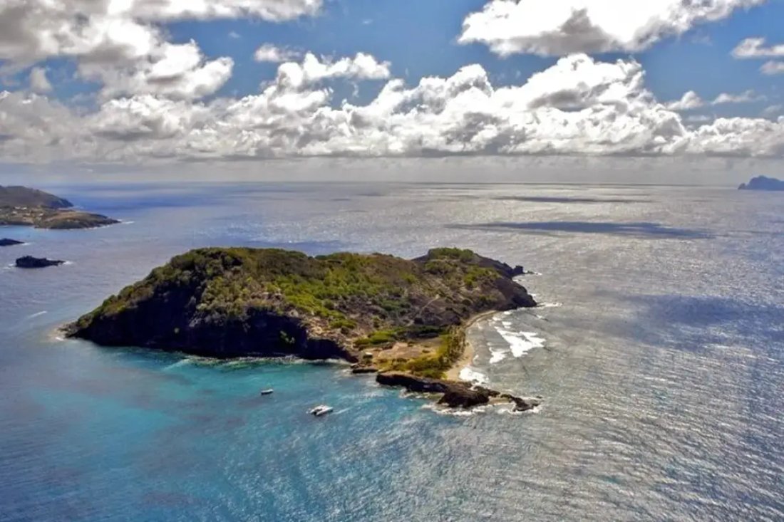 Land in Derrick, Grenadines, Saint Vincent and the Grenadines 5 - 18127591