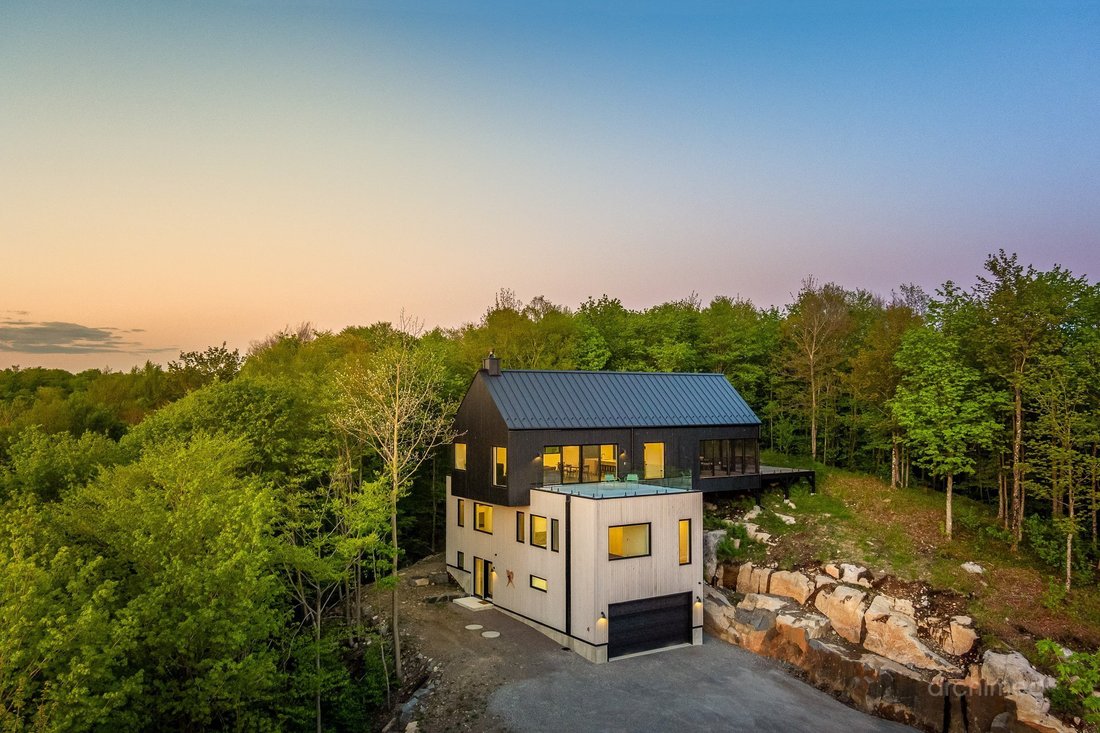 House in Wentworth North, Quebec, Canada 1 - 18119804