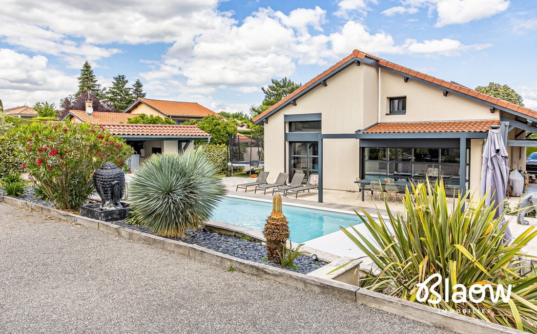 House in Chuzelles, Auvergne-Rhône-Alpes, France 2 - 18139104