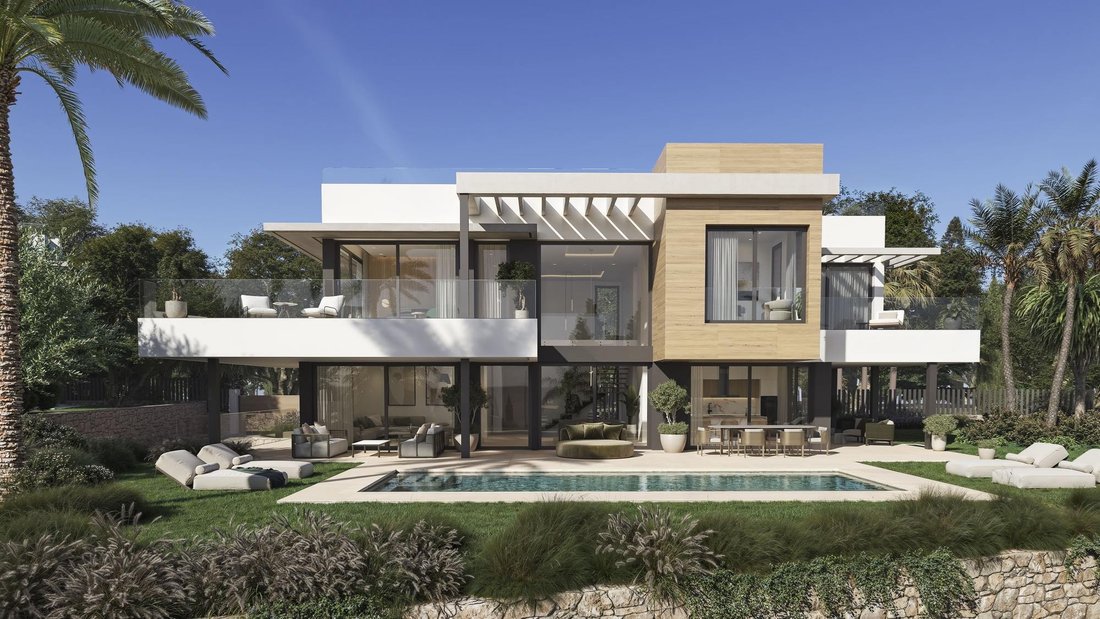 Villa in Elviria-Cabopino, Marbella, Spain 4 - 18128125