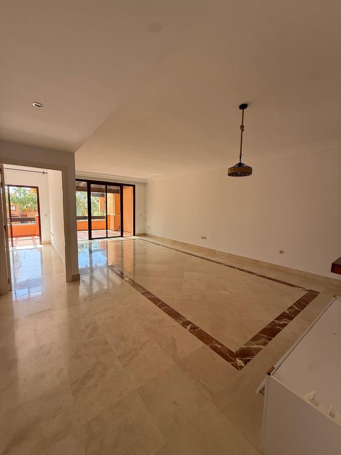 Apartment in San Pedro de Alcantara, Andalusia, Spain 5 - 18127562