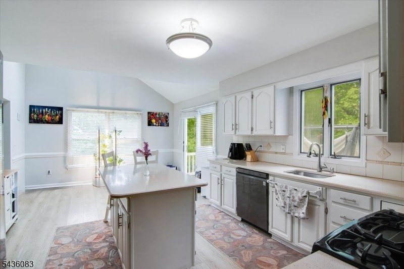 House in Randolph, New Jersey, United States 4 - 18134088