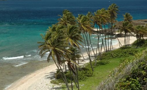 Land in Derrick, Grenadines, Saint Vincent and the Grenadines 1