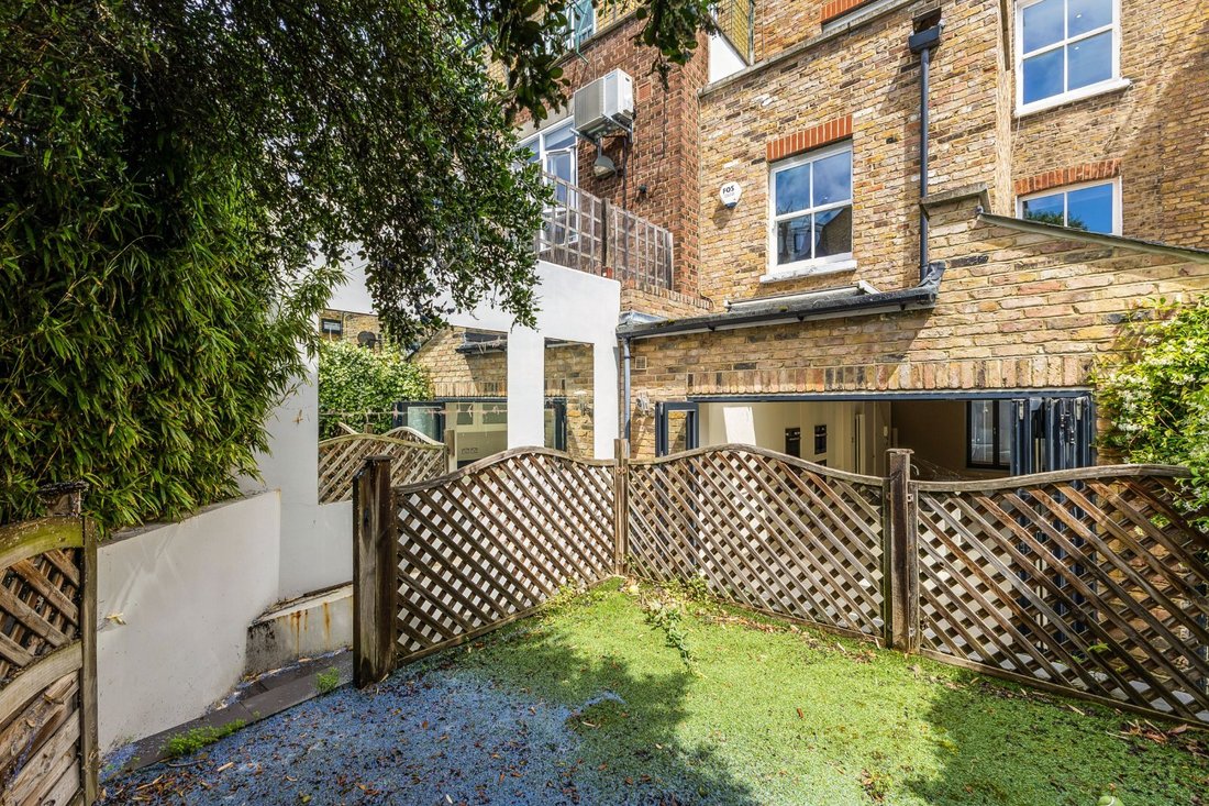 House in Walham Green, Hammersmith and Fulham, England 2 - 18127654
