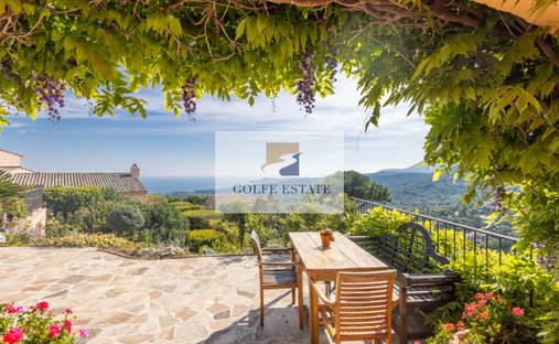 Villa in La Croix-Valmer, Provence-Alpes-Côte d'Azur, France 1