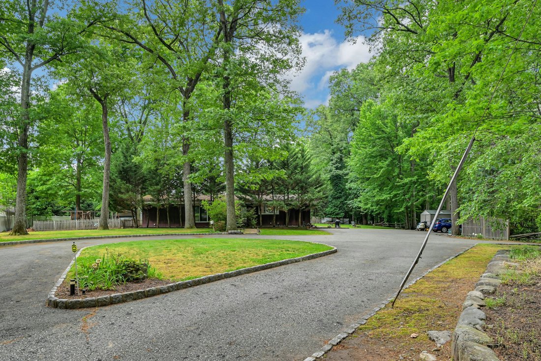 House in Township of Washington, New Jersey, United States 4 - 18129572