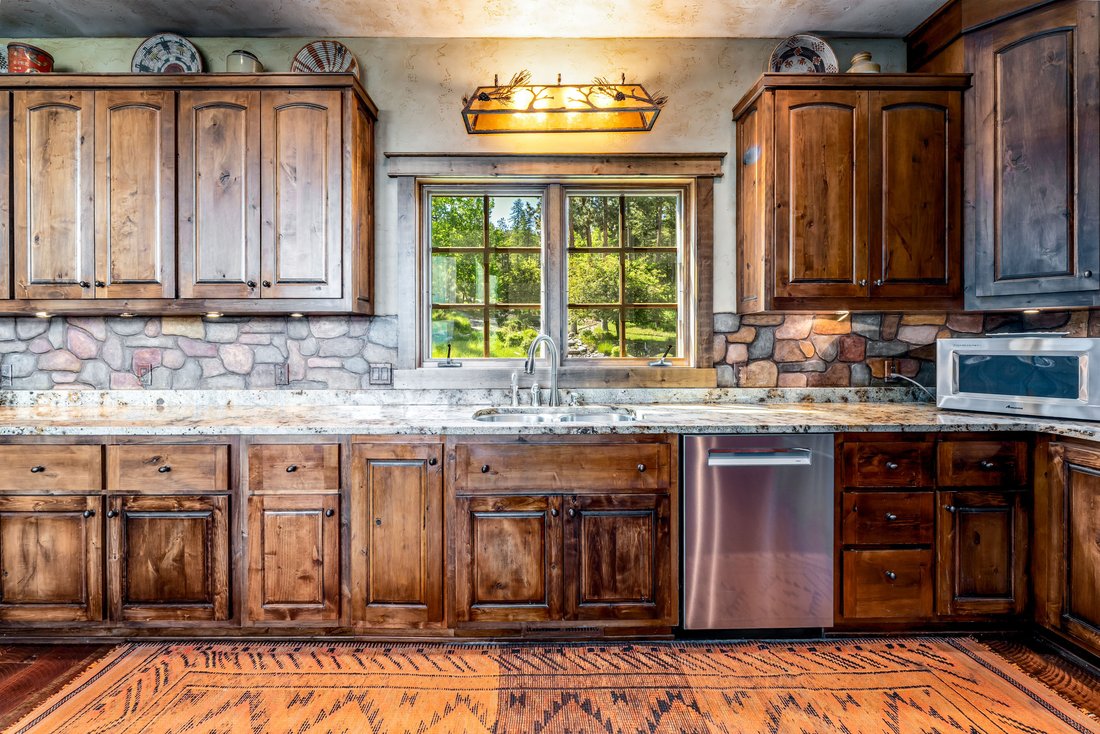 Estate in Somers, Montana, United States 3 - 18130797