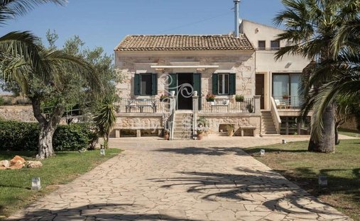 Villa in Puntarazzi - Donnafugata, Ragusa, Sicily 1
