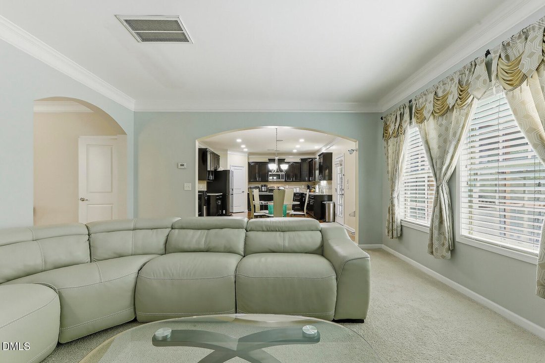 House in Clayton, North Carolina, United States 5 - 18131969