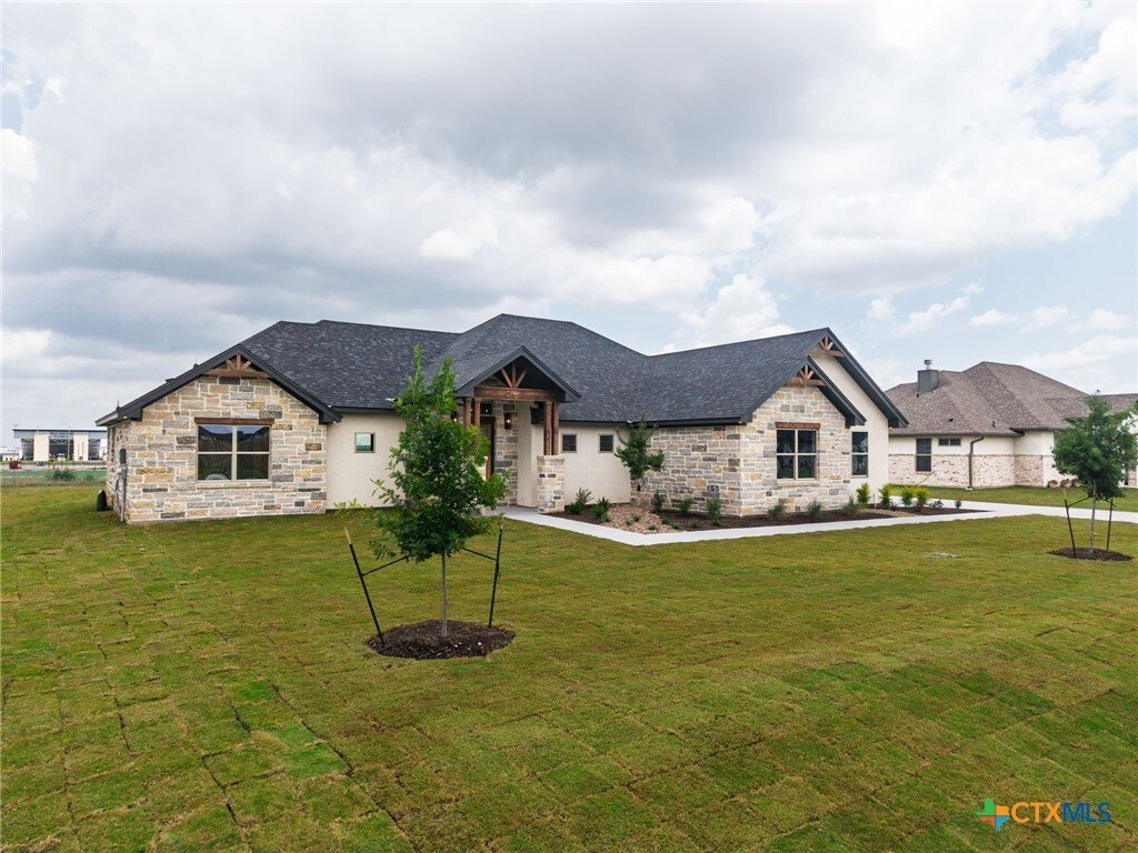 House in Salado, Texas, United States 4 - 17811713