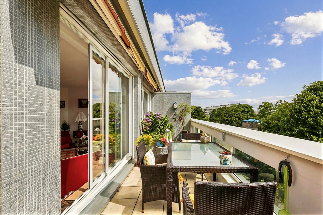 Apartment in Saint-Cloud, Ile-de-France, France 4 - 18128293