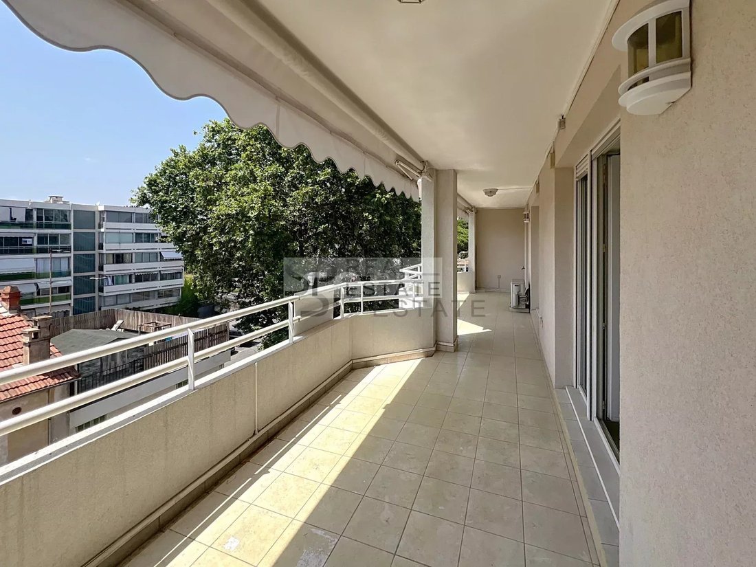 Apartment in Cannes, Provence-Alpes-Côte d'Azur, France 2 - 15849868