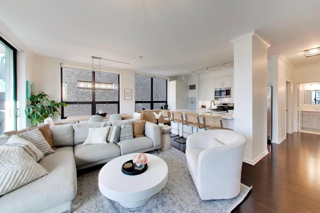 Condo in Chicago, Illinois, United States 2 - 18132680