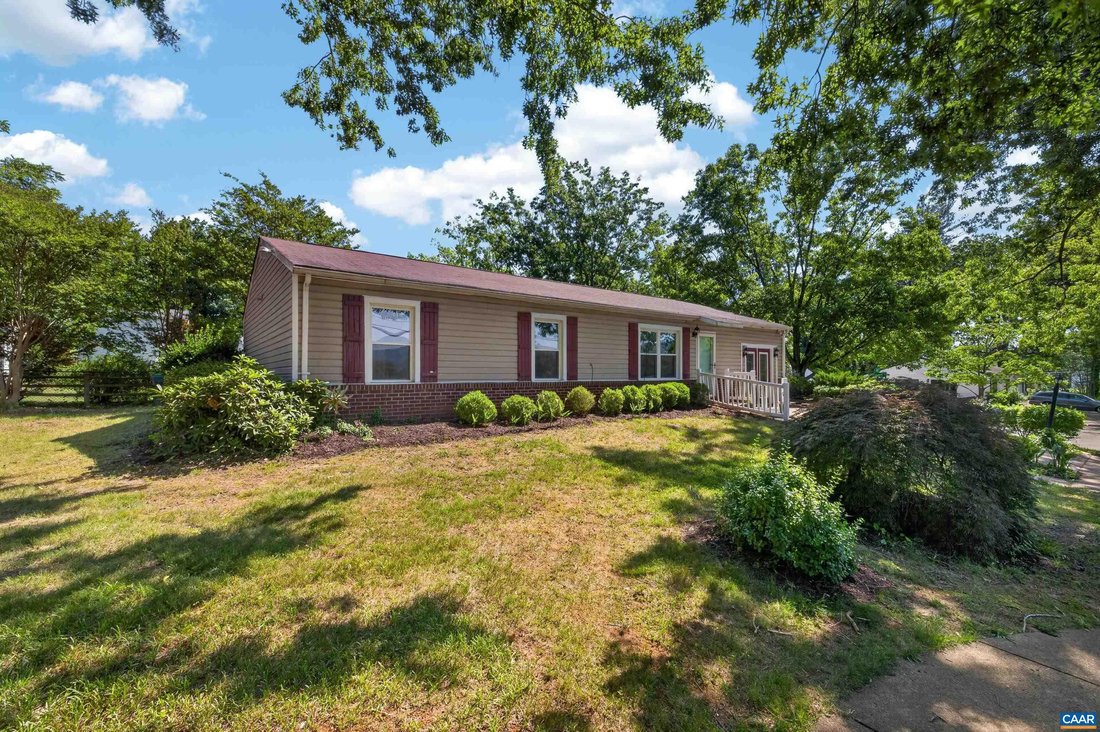 House in Charlottesville, Virginia, United States 1 - 18081668
