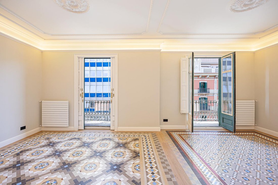 Apartment in Eixample, Barcelona, Spain 3 - 18128156