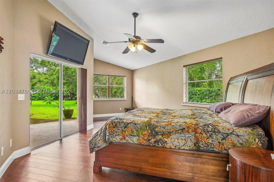 House in Davie, Florida, United States 4 - 18132902