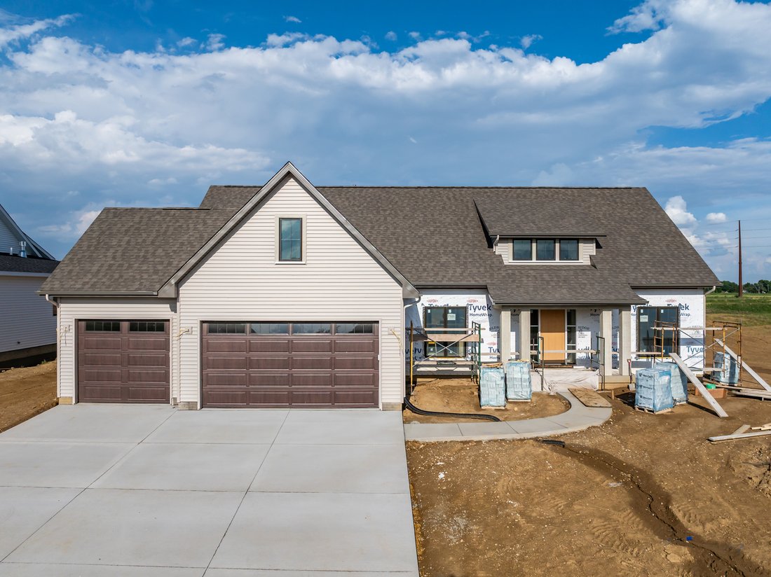 House in Bettendorf, Iowa, United States 1 - 18040644