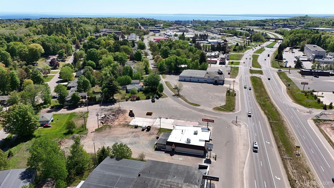 Land in Marquette, Michigan, United States 4 - 18131011