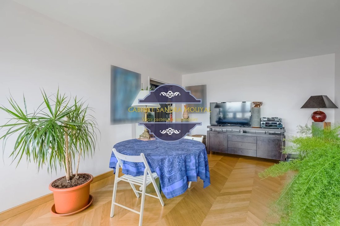 Apartment in Olympiades-Choisy, Paris 13e Arrondissement, Paris 4 - 18130005