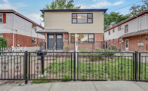 Land in New York, New York, United States 1