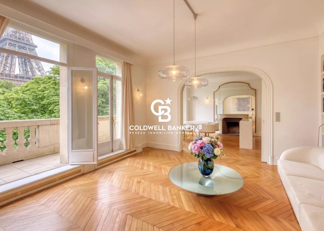 Apartment in Gros Caillou, Paris 7e Arrondissement, Paris 1 - 17268480