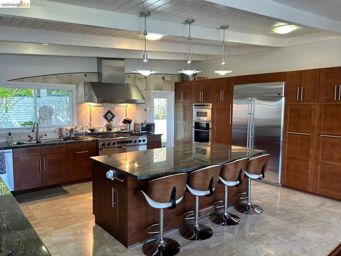 House in Mill Valley, California, United States 5 - 18132426