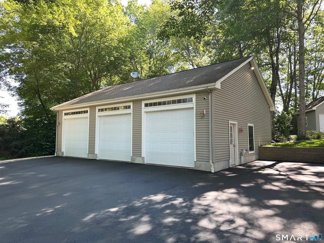 House in Griswold, Connecticut, United States 5 - 18132055