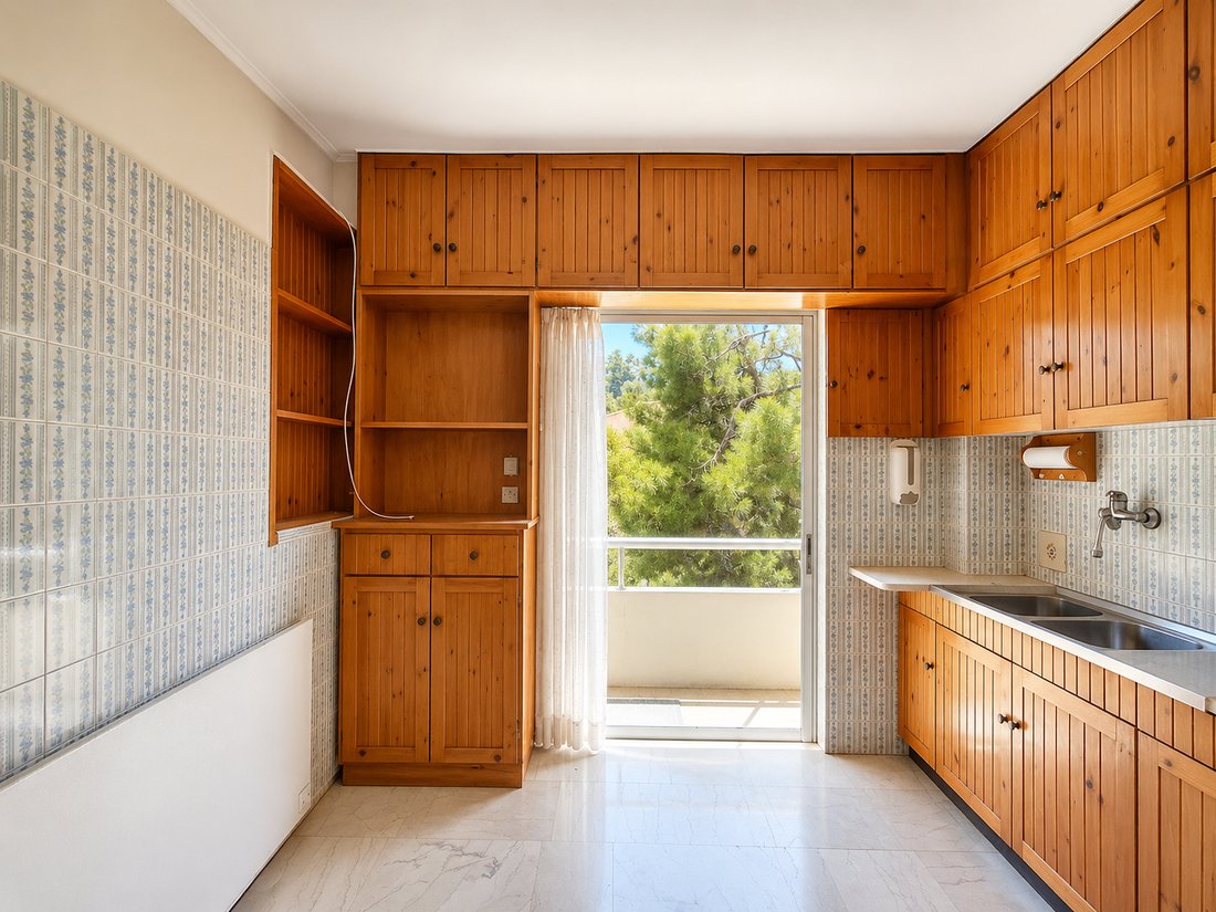 Apartment in Vouliagmeni, Attica, Greece 4 - 18128497