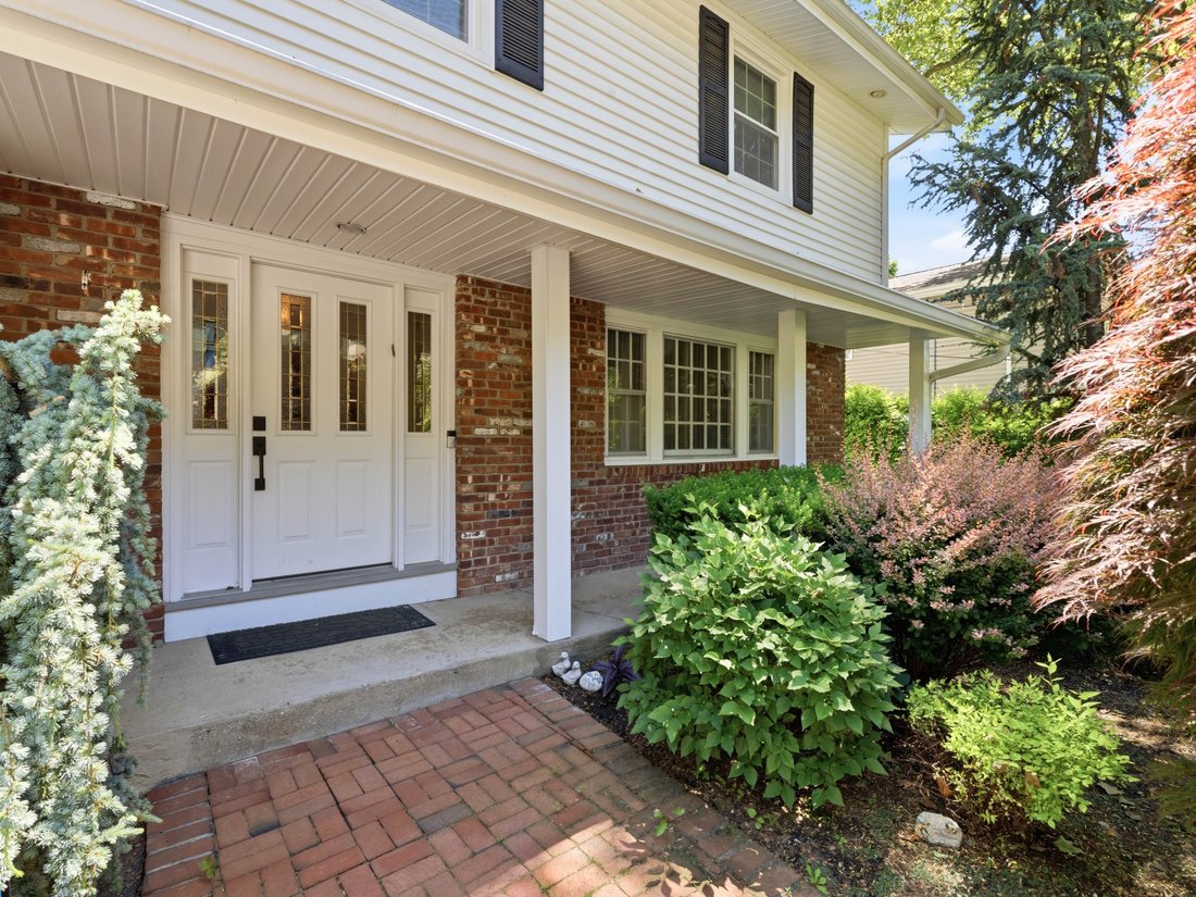 House in Port Washington, New York, United States 3 - 18040006