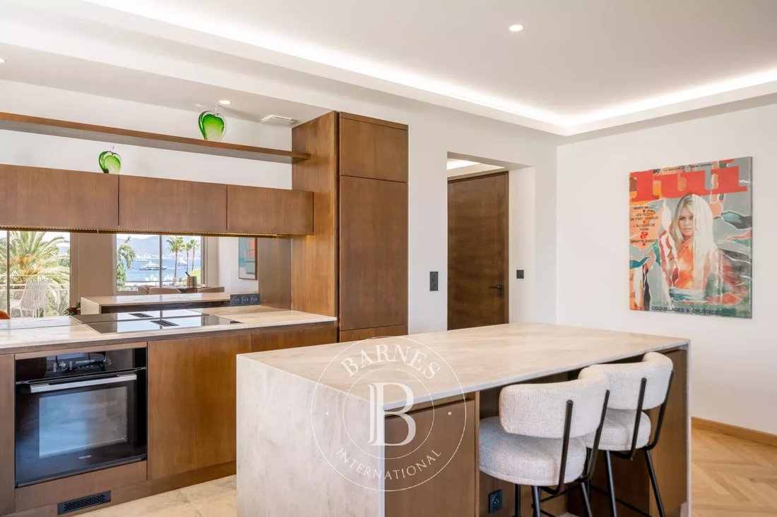 Apartamento en Costa Azul, Provenza-Alpes-Costa Azul, Francia 5 - 17907659