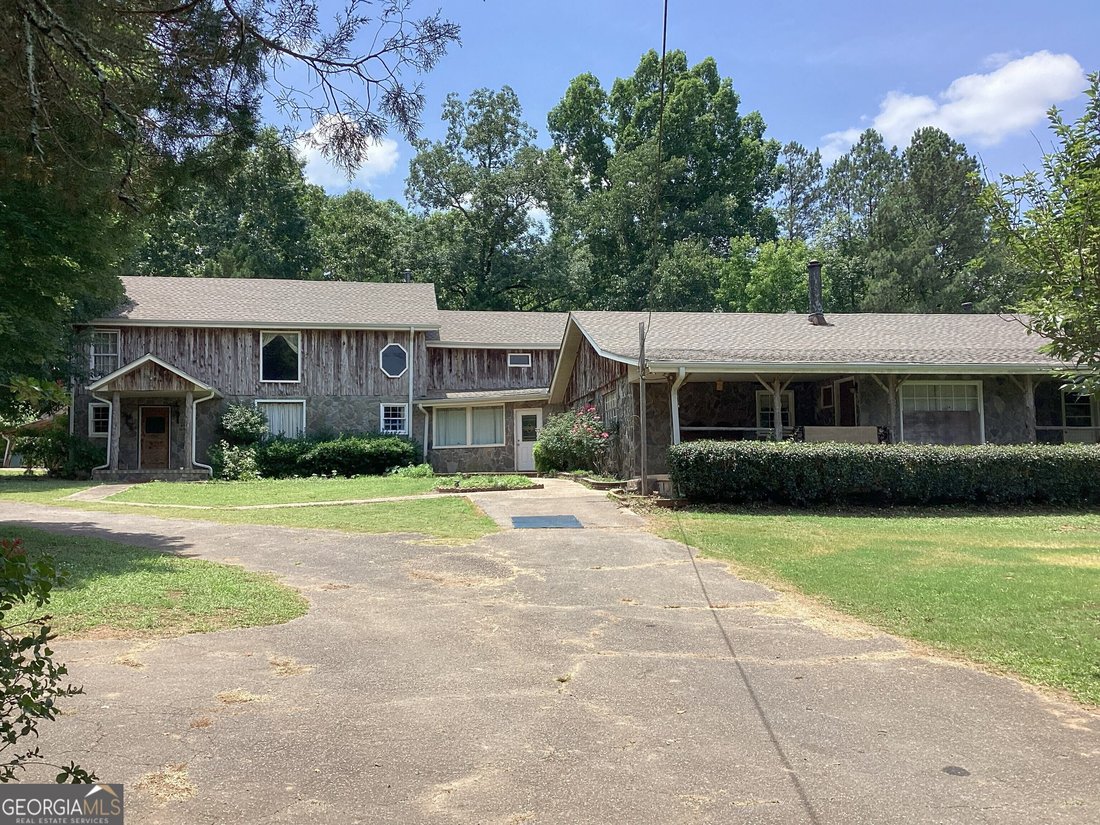 House in Barnesville, Georgia, United States 1 - 18132874