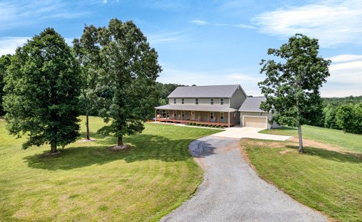 House in Old Fort, Tennessee, United States 1