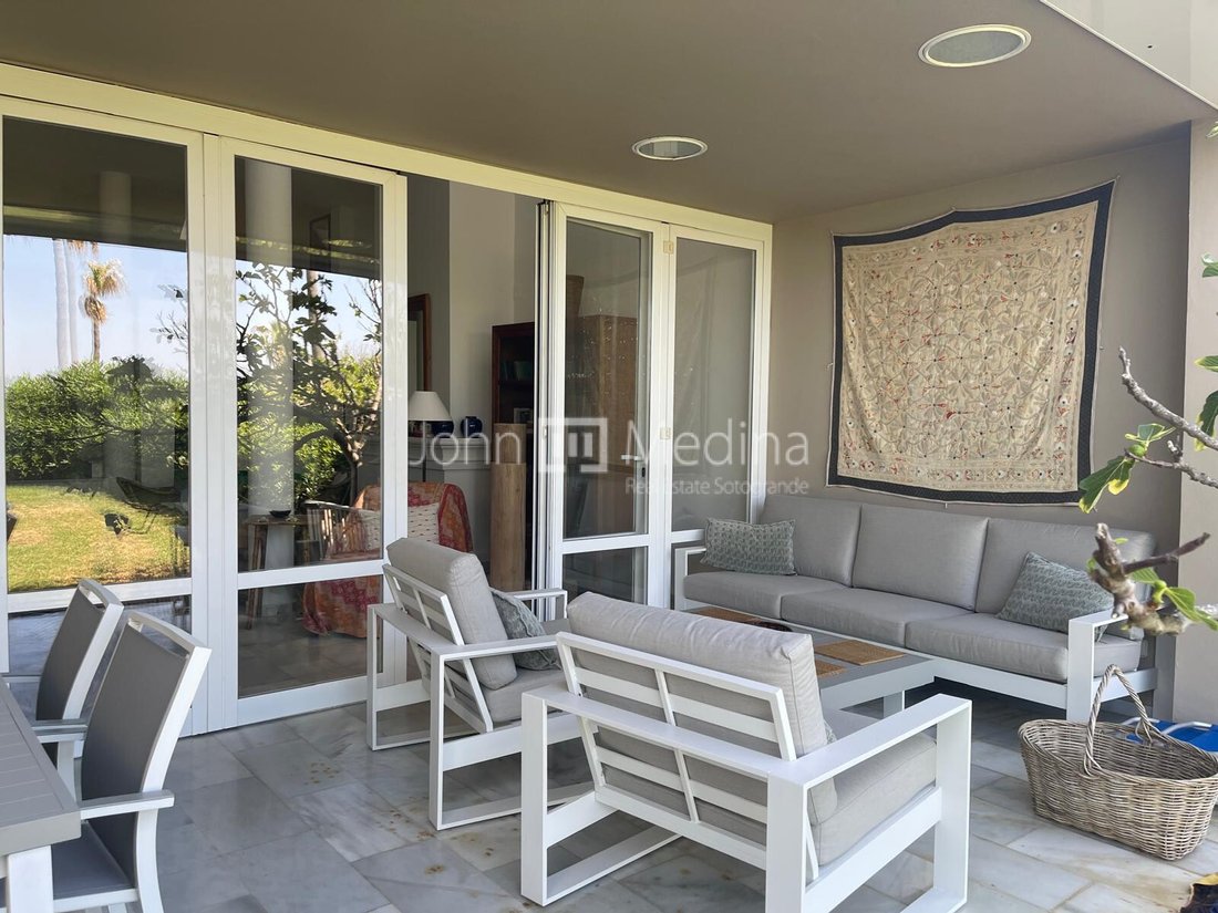 Townhouse in Sotogrande, San Roque, Andalusia 5 - 18127636