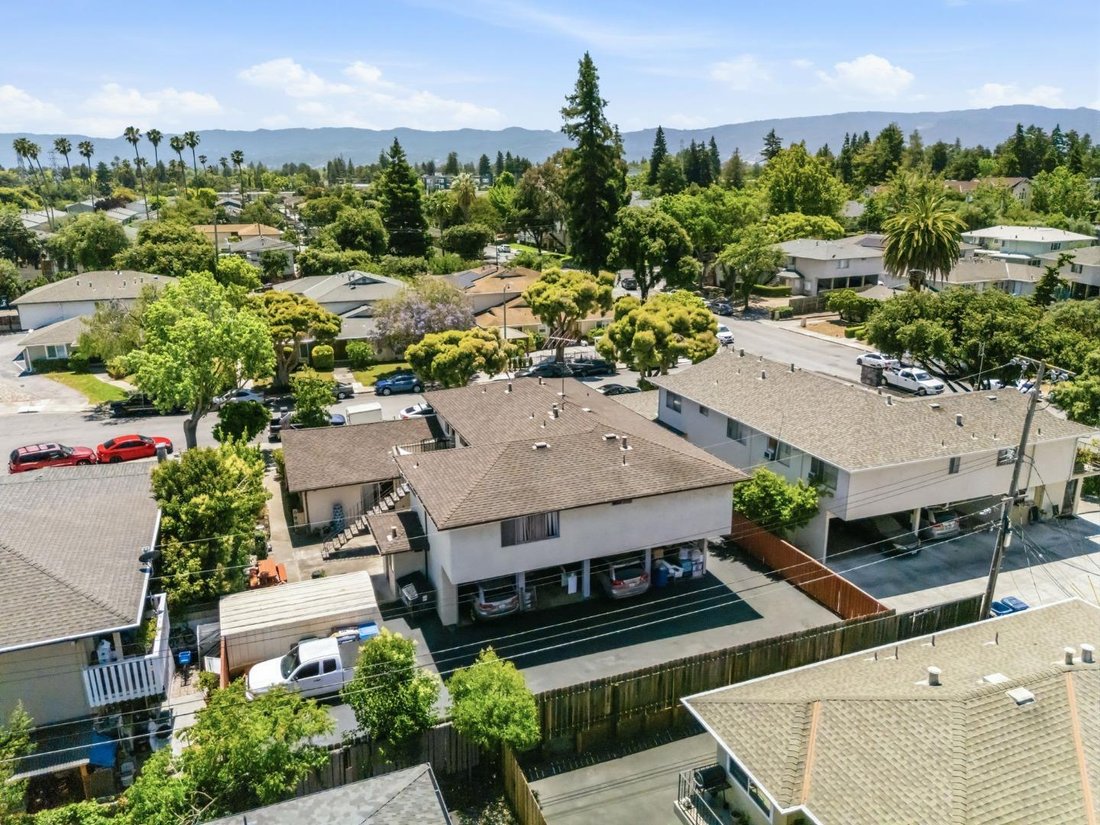 Sunnyvale, California, United States 4 - 18132421