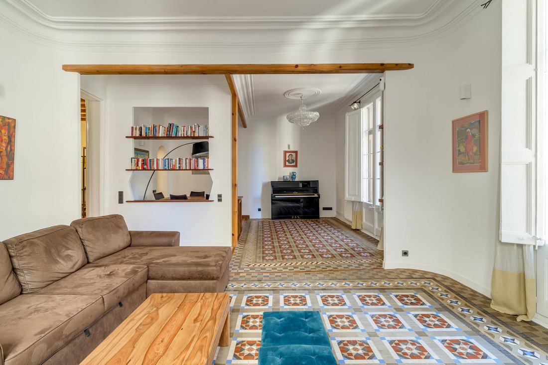 Apartment in Ciutat Vella, Barcelona, Spain 4 - 18128144