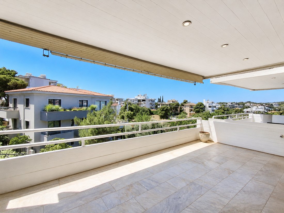 Apartment in Vouliagmeni, Attica, Greece 1 - 18128497