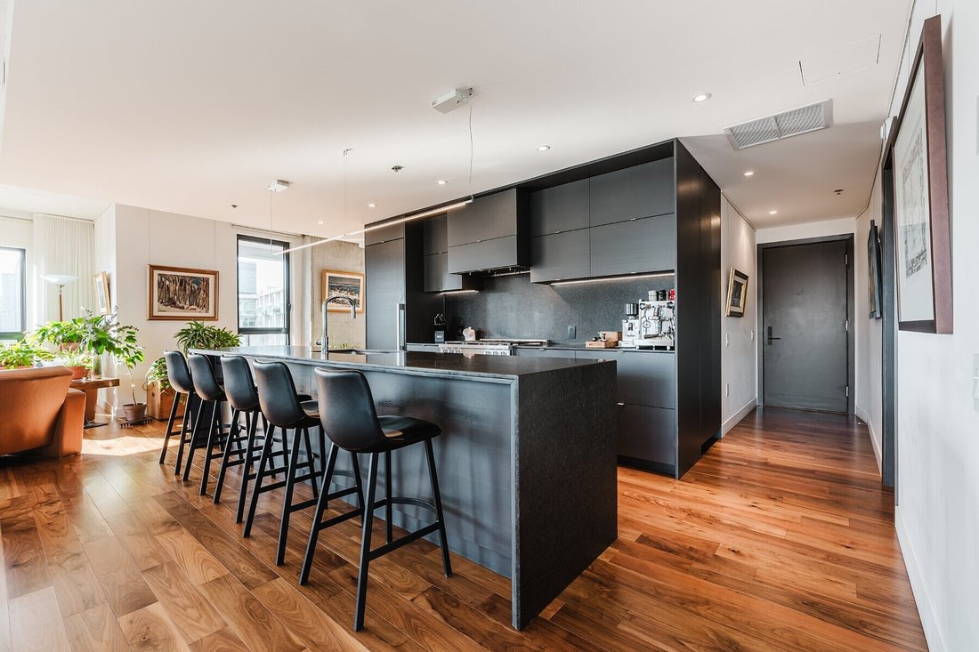 Condo in Montréal, Quebec, Canada 5 - 17754139