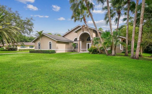 House in Davie, Florida, United States 1