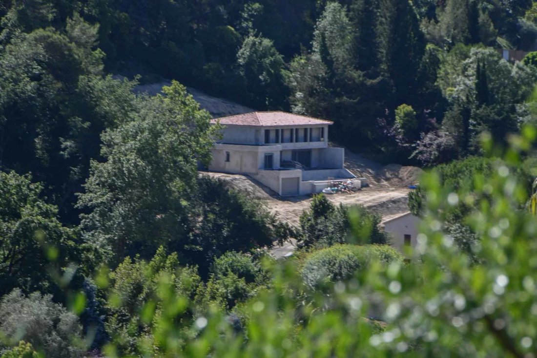 Villa in Saint-Paul-de-Vence, Provence-Alpes-Côte d'Azur, France 1 - 17897288