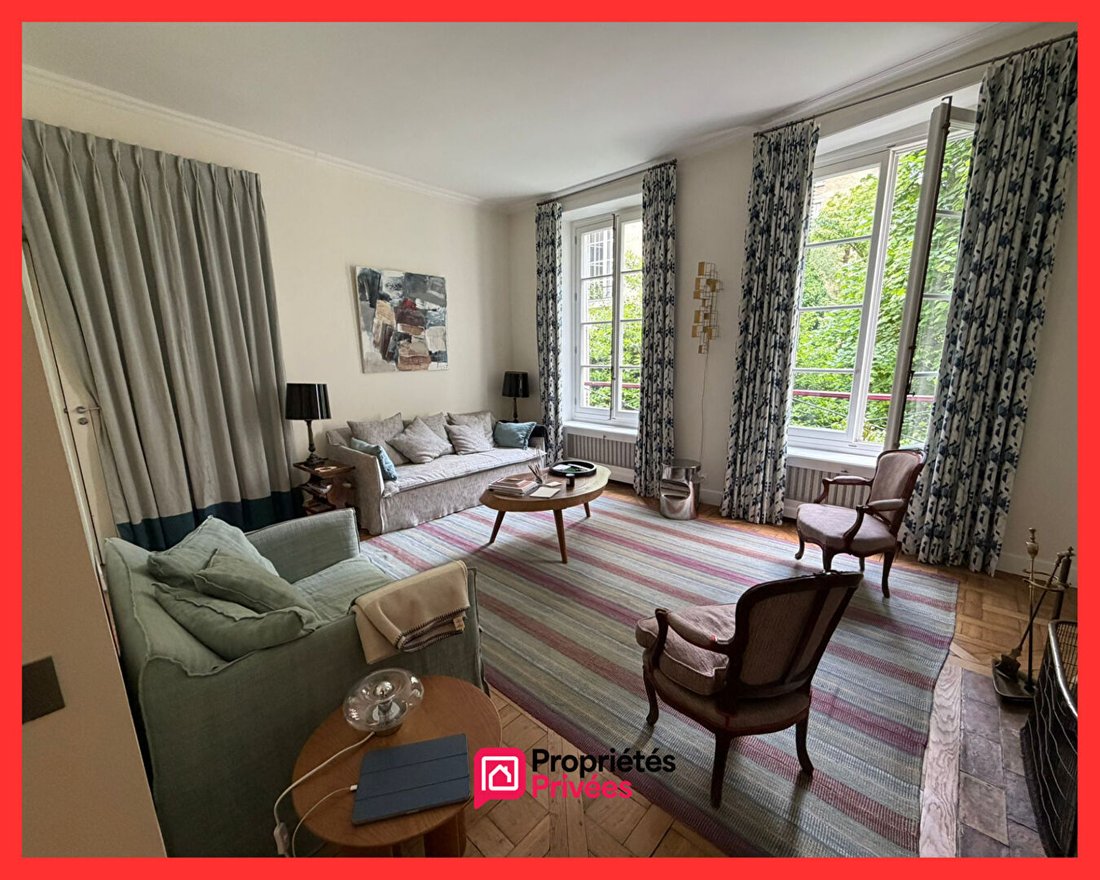 Apartment in Saint Thomas d'Aquin, Paris 7e Arrondissement, Paris 3 - 18115021