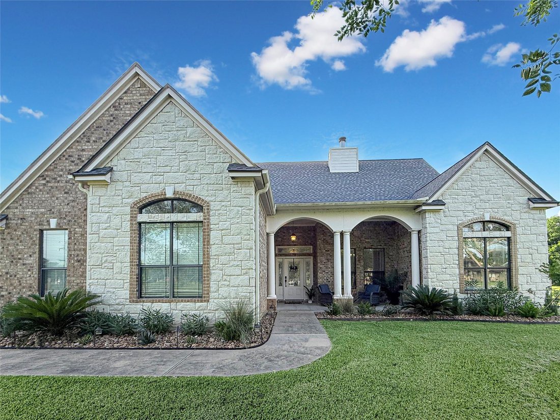 House in Angleton, Texas, United States 1 - 18128232