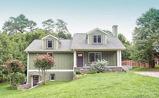 House in McDonald, Tennessee, United States 1